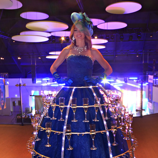 Lady Champagne aux Pyramides à port Marly