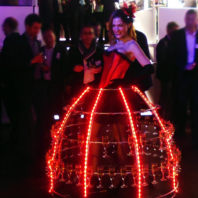 Robe Lumineuse à Led à l'Elyseum Paris