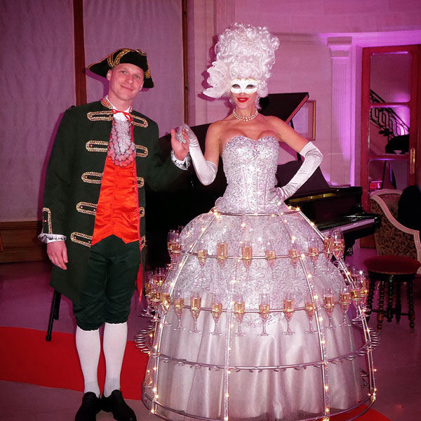 Animation porteuse de Champagne Baroque