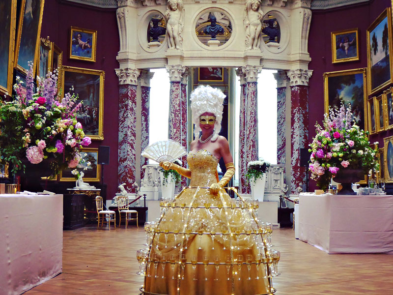 Robe à champagne thème chateau Versailles