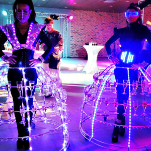 Service de champagne avec robes lumineuse en LED